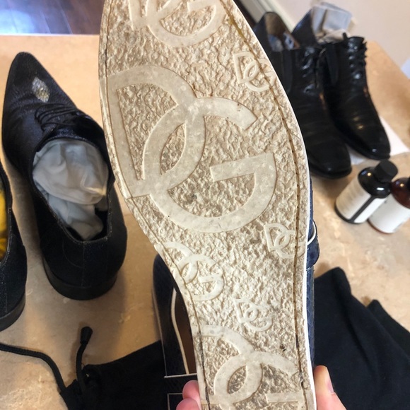 Remarkable Dolce and Gabanna snakeskin loafers - Picture 9 of 11